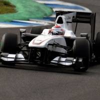 Tanpa Sponsor, Sauber Belum Berniat Ganti Nama