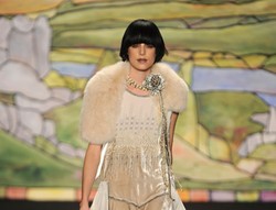 Twiggy dan Agyness Deyn Rilis Koleksi Fashion