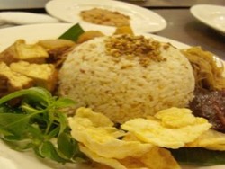 Nasi Ulam Betawi, Kagak Ade Matinye!