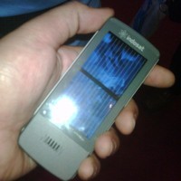 Ponsel Tenaga Surya Rp 500 Ribu Siap Edar