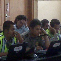 50 Penyidik Polisi Dilatih Software Bajakan