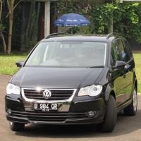Sebulan Cuma Laku 7 Unit, VW Anggap Touran Masih Belajar