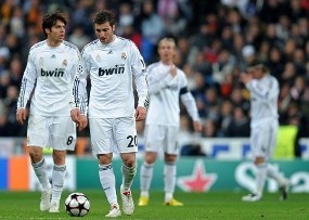 Barca Pincang, Madrid Terluka