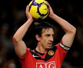 Neville Siap Bela Tiga Singa Lagi