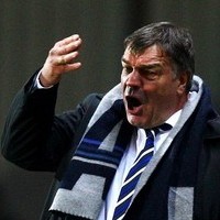 Allardyce Tantang Benitez Berperang Sampai Mati