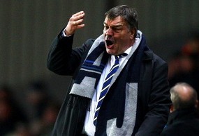 Allardyce Tantang Benitez Berperang Sampai Mati