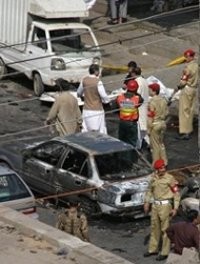 Bom Bunuh Diri di Pakistan Tewaskan 45 Orang