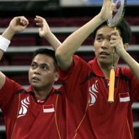 Markis/Hendra Nyaman Melenggang 