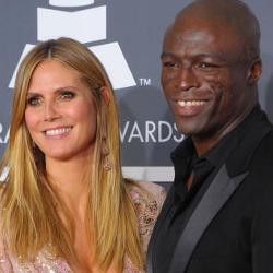 Fashion Show Intim Ala Heidi Klum