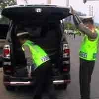 Persempit Ruang Gerak Teroris, Polisi Gelar Razia di PLTU Paiton