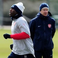 Kartu Kuning Digugat Hull, Campbell Santai