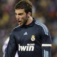 Higuain Layak di Bernabeu
