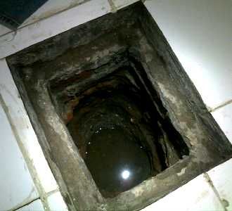 Sumber Air Tiban Gegerkan Warga