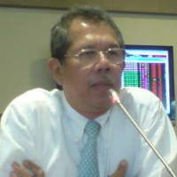 Jabat 6 Komisaris, Erry Belum Tahu Larangan Rangkap Jabatan KPPU