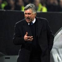 Ancelotti: Mou Layak Disambut Hangat