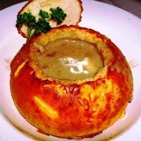 Slrupp...Nikmatnya Zuppa Soup di Kafe Pisa 