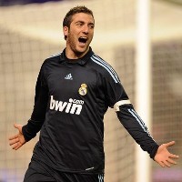 Madrid Bersabar untuk Higuain
