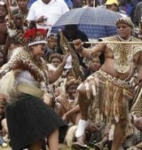 Afsel Habiskan Jutaan Dolar Bagi 3 Istri Presiden Zuma 