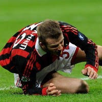 Cedera Beckham Jadi Puisi