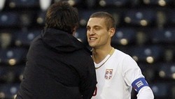 Rooney Ditunggu Monster Serbia di Afsel