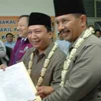 Cawali Koalisi 4 Partai Daftar pada Menit Terakhir 