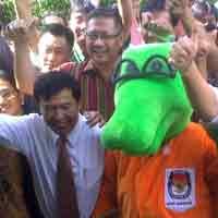 Kurang SKCK, Alisjahbana-Chrisman Tetap Daftar ke KPU