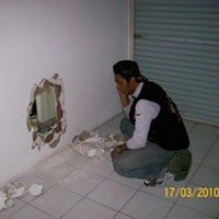 Konter HP di ITC Dibobol Maling, Puluhan HP Amblas