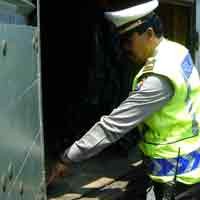 Polisi Malang Batasi Ruang Gerak Teroris