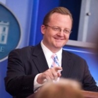 Jubir Gedung Putih Gibbs Dikritik Gara-gara Twitter