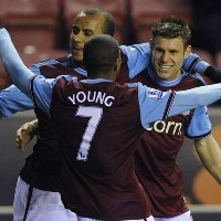 Villa Ramaikan Persaingan ke Empat Besar