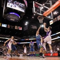 Santai pun Suns Tetap Lumat Wolves