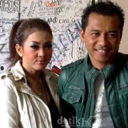 Syahrini: Mas Anang Lagi Genit-genitnya