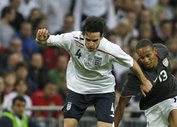 Hargreaves Masih Mimpikan Inggris