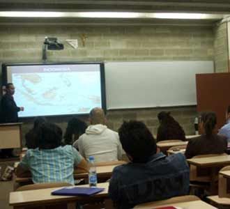 Indonesia Goes to Campus di Libanon