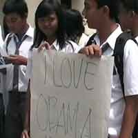 Puluhan Pelajar Situbondo Dukung Kedatangan Obama
