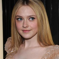 Ingin Dewasa, Dakota Fanning Jadi Lesbian