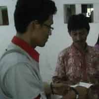 Bantuan Pembaca untuk Penderita Kusta Diserahkan