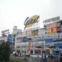 Tarif Parkir Mega Bekasi Tidak Sesuai Peraturan 