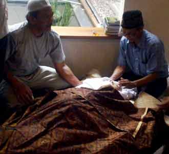 Ebet Kadarusman Tutup Usia