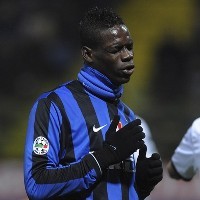 Balotelli Ditinggalkan Mourinho Lagi