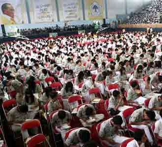 Golkar Gelar Try Out UN