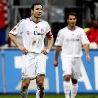 Van Bommel: Kalah Bukan Berarti Krisis