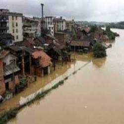 Pengungsi Banjir Karawang Barat Capai 600 Jiwa
