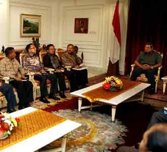 SBY Terima Asosiasi DPRD