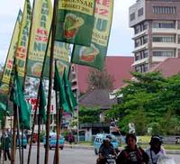 Atribut NU Mulai Hiasi Makassar