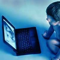 Facebook Larang Foto Bayi Telanjang