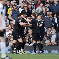 Rebutan Posisi Empat Juga Ramai