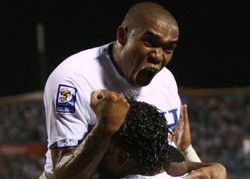 Palacios, Paul Ince Muda dari Honduras