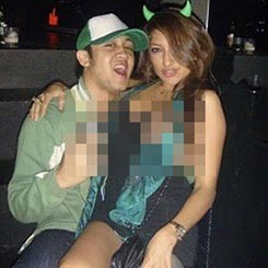  Rahma Azhari Ungkap Identitas Pria Yang Berpose Syur Dengannya