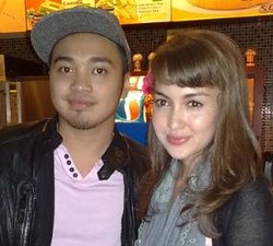 Ngaku Bersuara Cempreng, Rianti Pilih Presenter